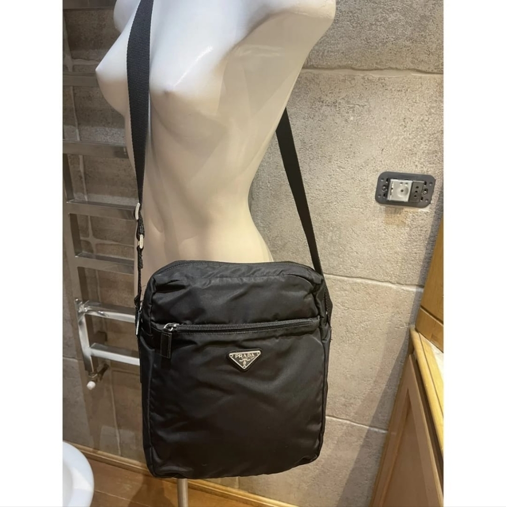 Prada Tessuto Messenger/Crossbody Bag Black - Picture 7 of 16